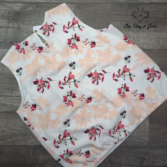 Liz Claiborne Sleeveless Floral Top Size L - Picture 5 of 5